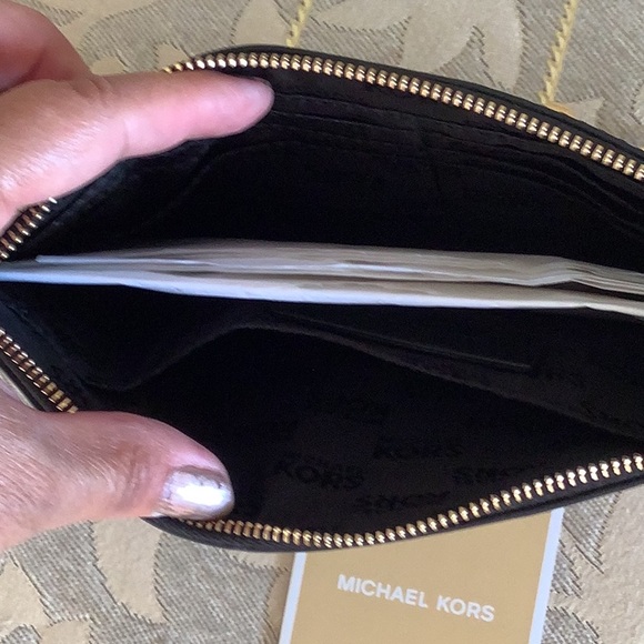 NWT MK Studded Large Wristlet 💛💛🖤 - Picture 5 of 6